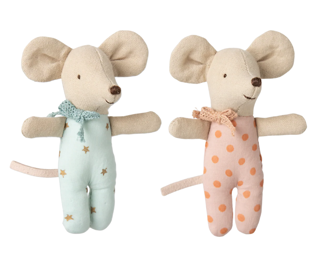 TWINS, BABY MICE IN MATCHBOX ,