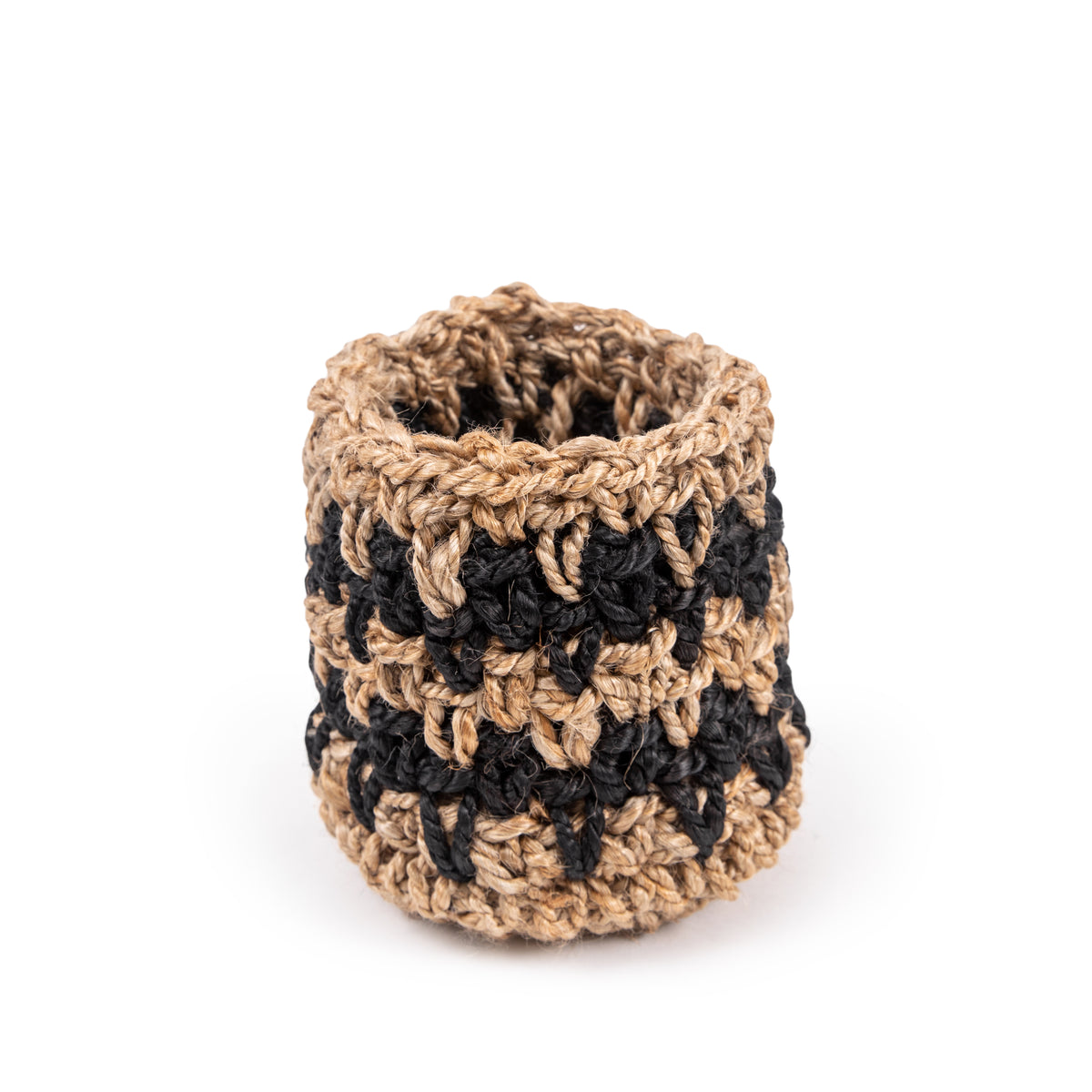 ***Small Knitted Black Jute Basket