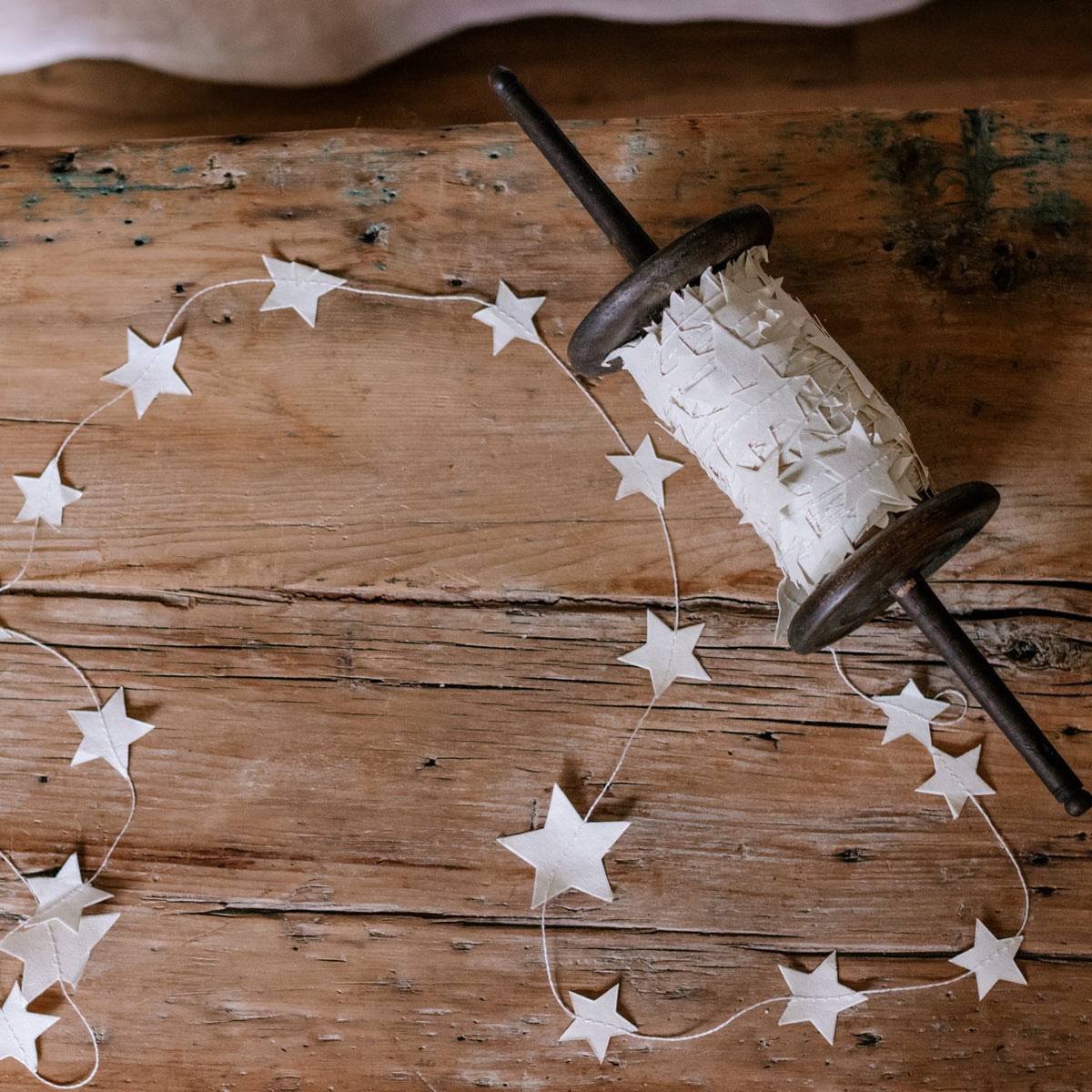 Beige Star Garland