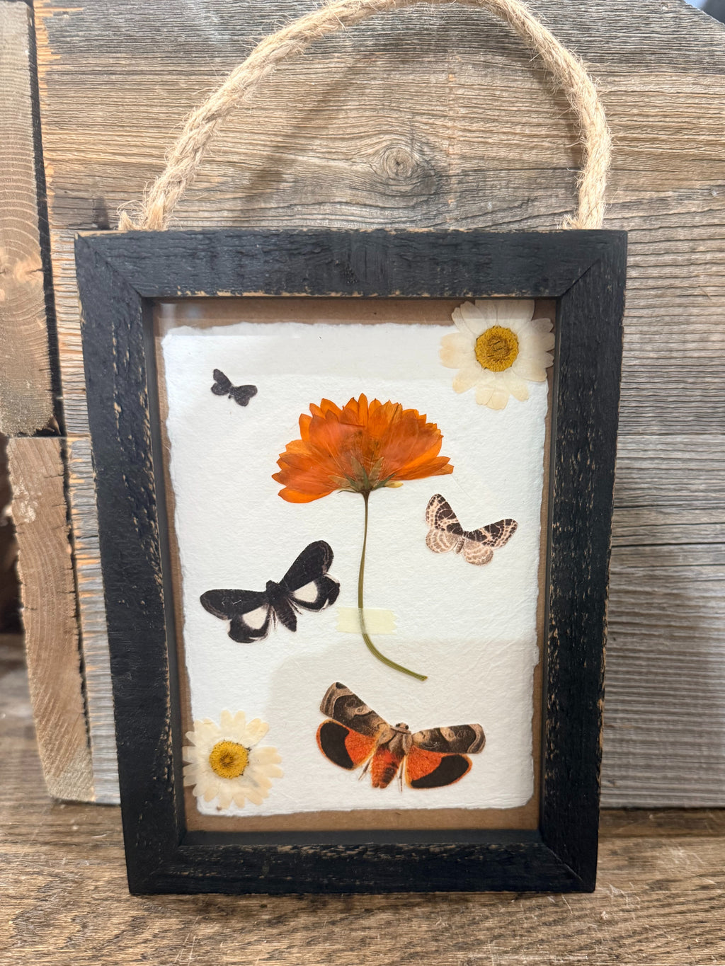 Black Wood Frame 5x7 - Vertical w/ Jute