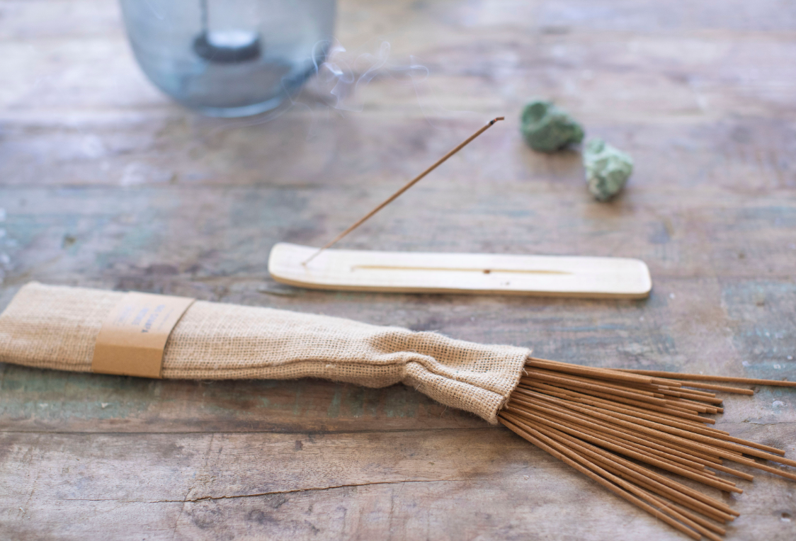 ***Nag Champa - 40 incense sticks in burlap bag with ash catcher